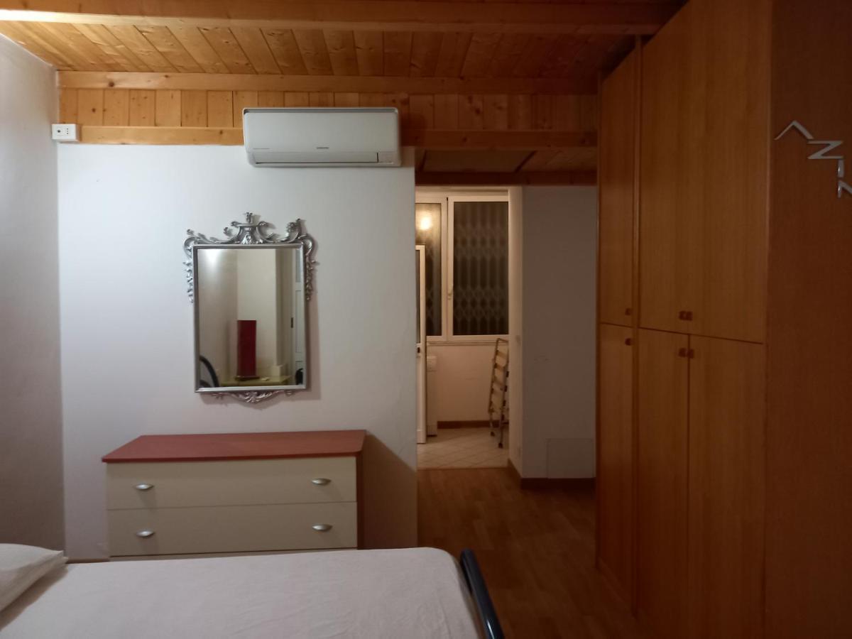 Apartament Bilocale Savona Zewnętrze zdjęcie